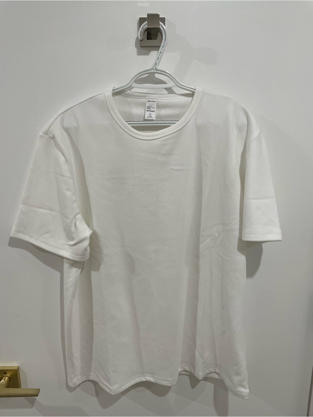 Men's Classic White Crew Neck T-Shirt